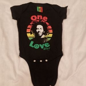 Bob Marley onsie